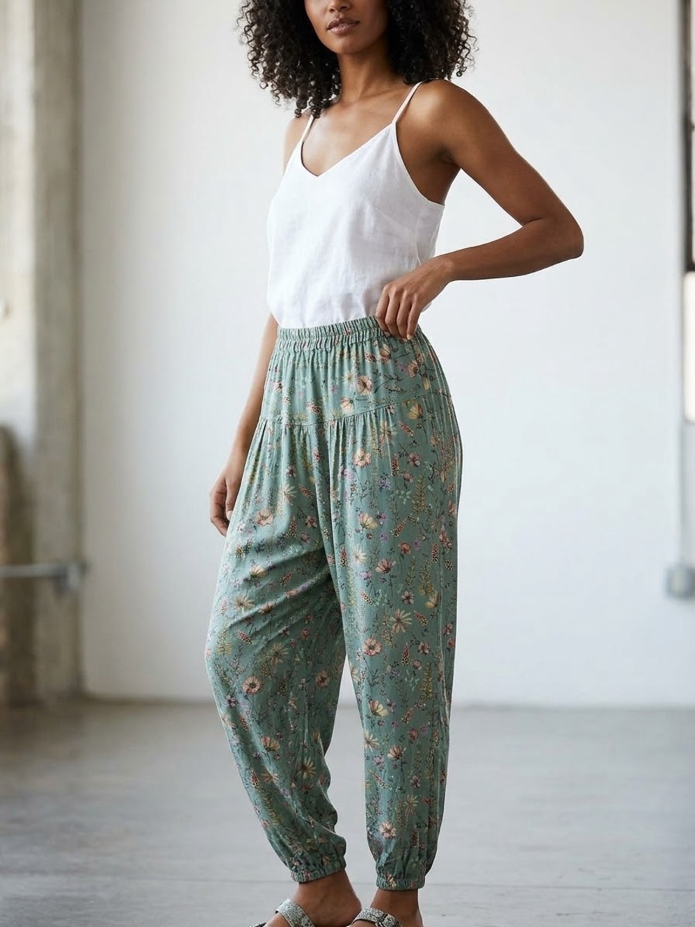Smocked Waist Floral Green Pull-On Yoga Leggings
